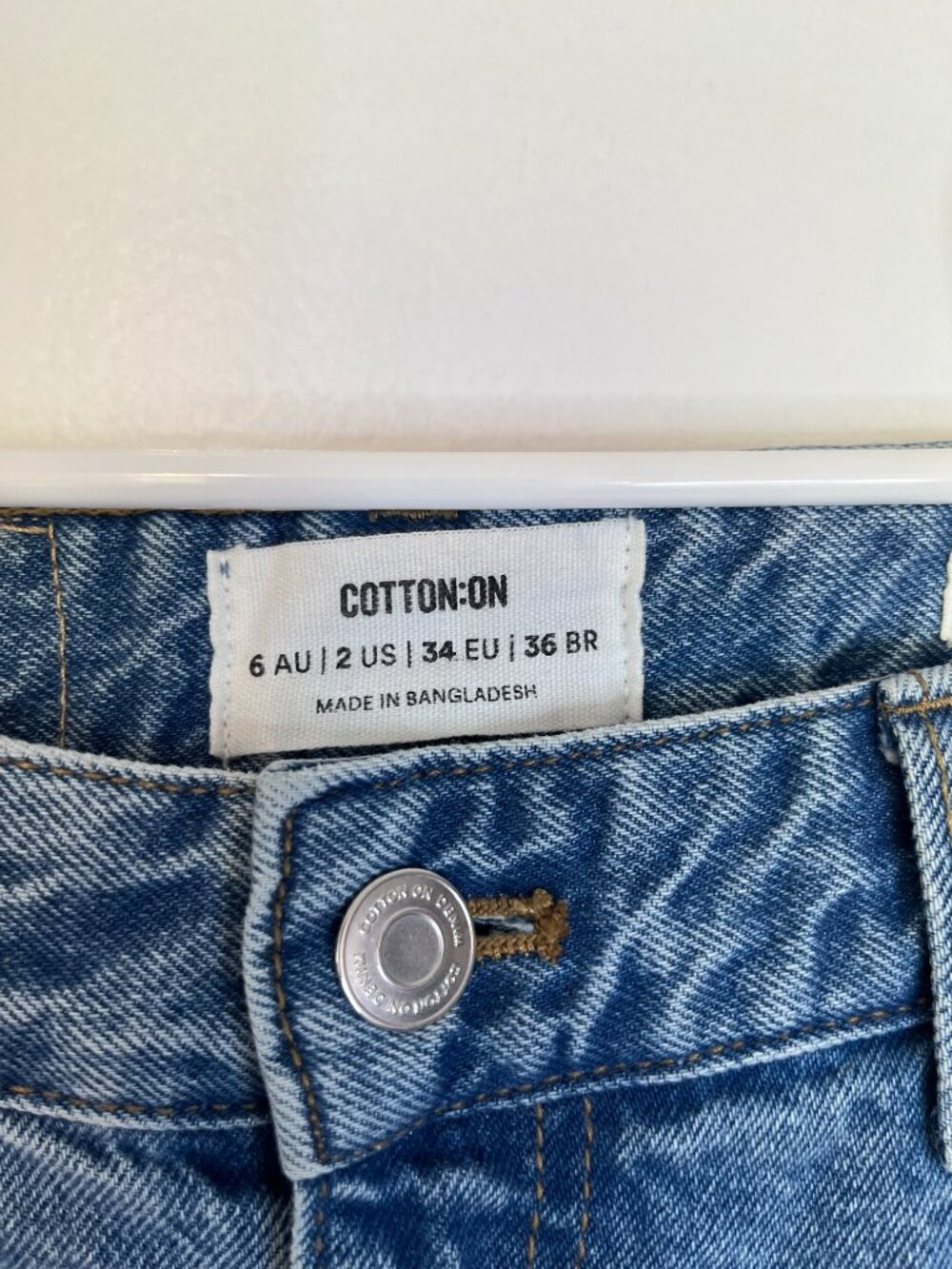 Cotton On Carpenter Jean High Waist Medium Wash - Picture 4 of 6